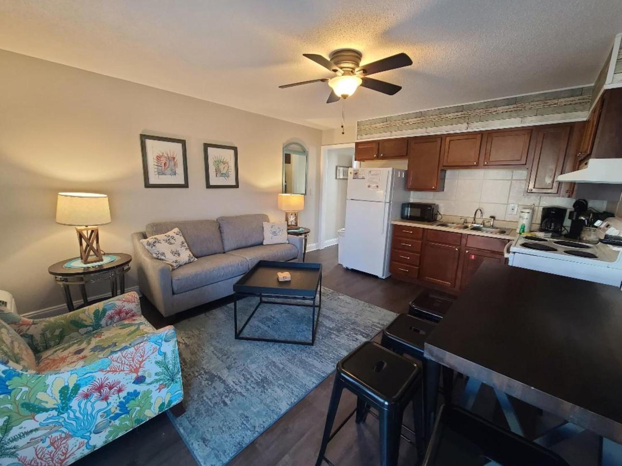 Cozy Condo Just Steps To The Beach, Unit 2 - Sleeps 4 Gulf Shores Extérieur photo